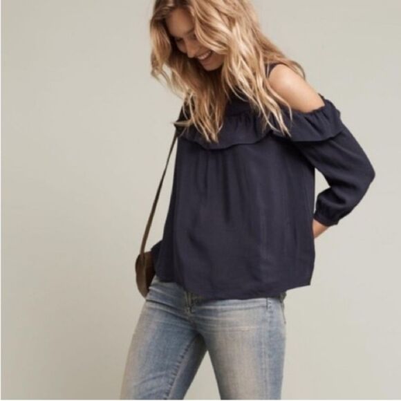 Maeve by‎ Anthropologie Ruffle Cold Shoulder Navy Top Size 4 - Picture 2 of 7